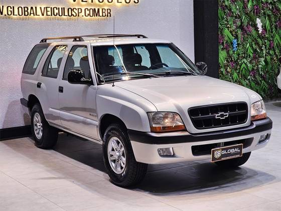 CHEVROLET BLAZER 2.4 MPFI ST 4X2 8V GASOLINA 4P MANUAL CHEVROLET BLAZER 2.4 MPFI ST 4X2 8V GASOLINA 4P MANUAL